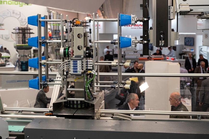 Keeping load peaks down and operational reliability up